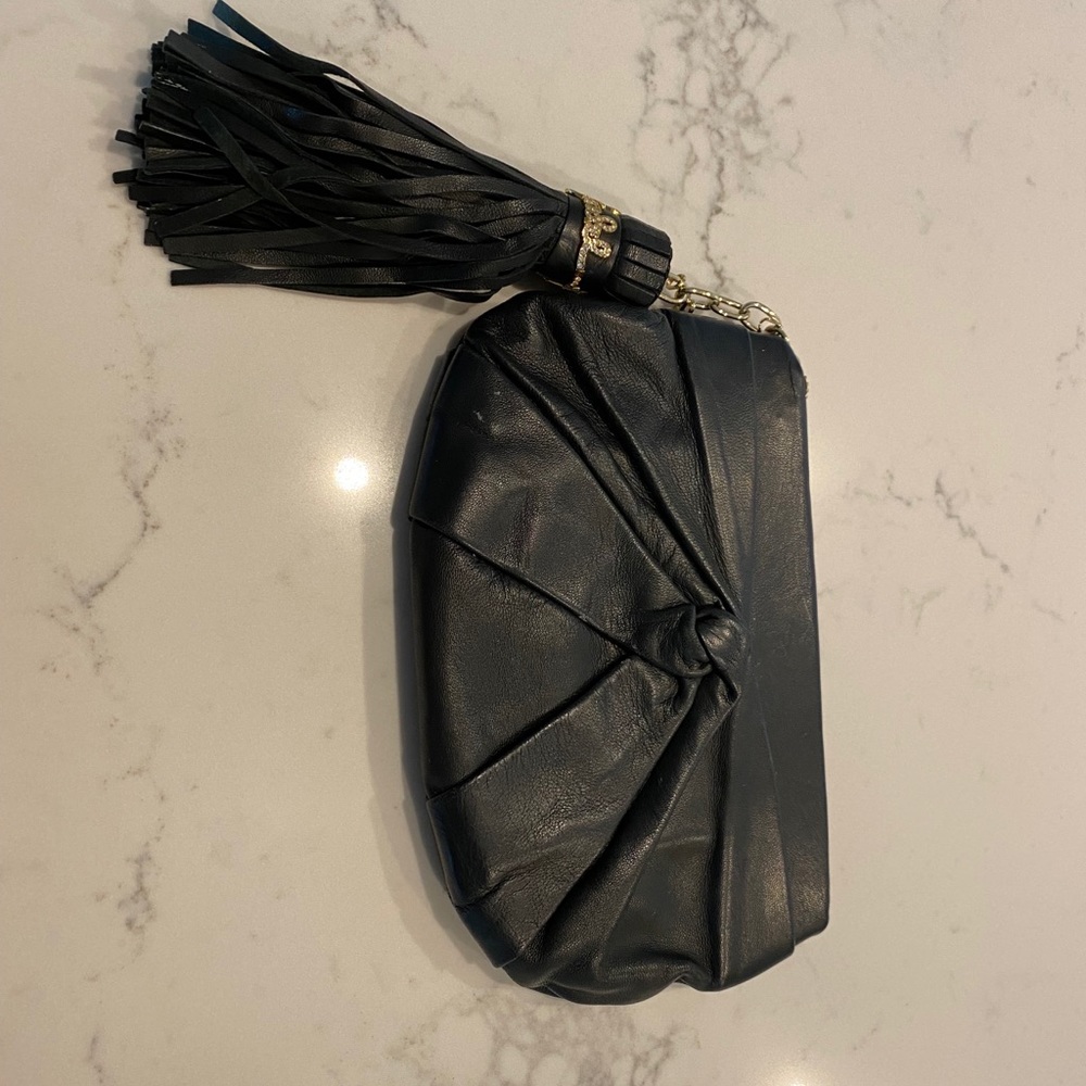 Henri Bendel black clutch